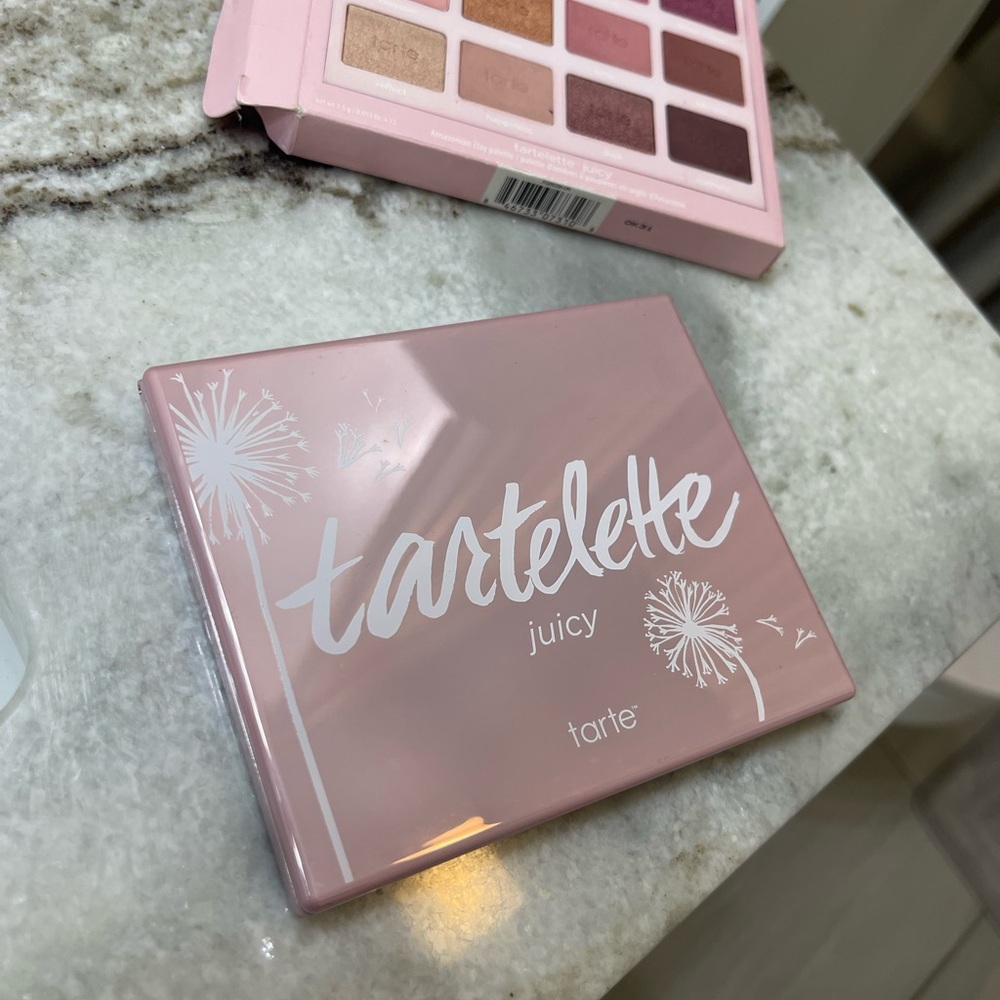 Tarte Tartelette Juicy Palette in Pink and White